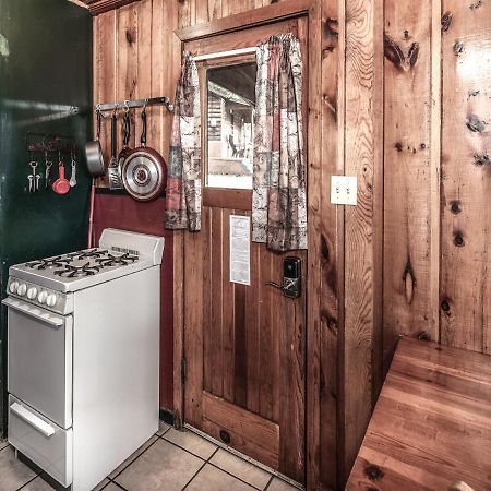 Apache Village 10, King Studio, Midtown, Sleeps 2 Ruidoso Exterior foto